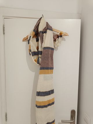 Pañuelo o fular de colores