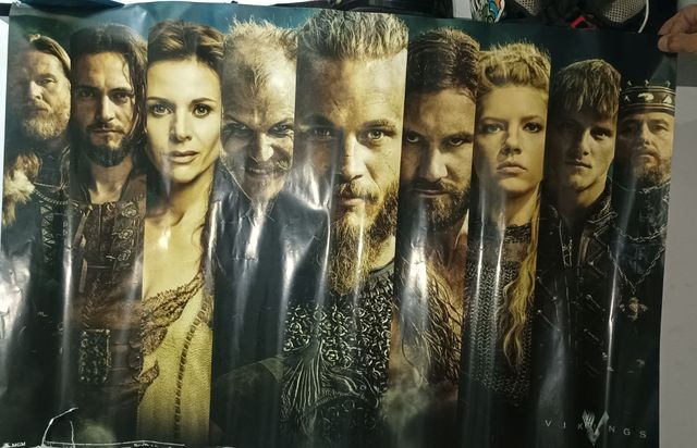 Póster de vikingos, escucho ofertas