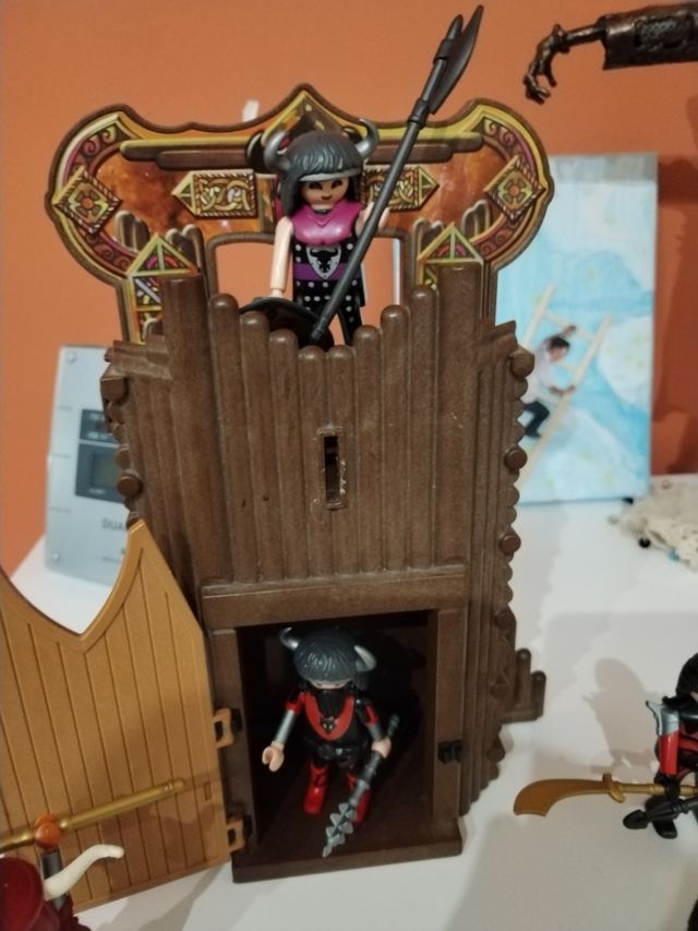 Torre de asalto playmobil