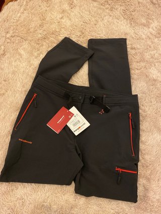 Pantalón trangoworld dessy. NUEVO