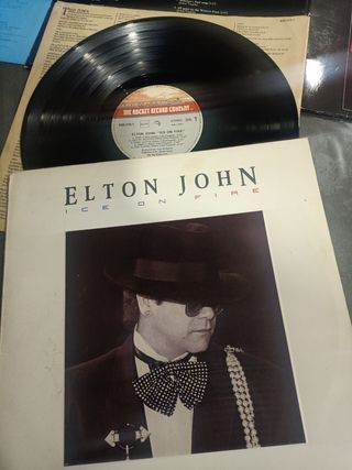 lote 2 LP vinilo ELTON JOHN