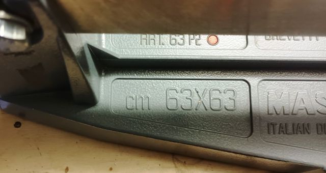 TAGLIAPIASTRELLE MONOLIT MASTERPIUMA 63x63 P2