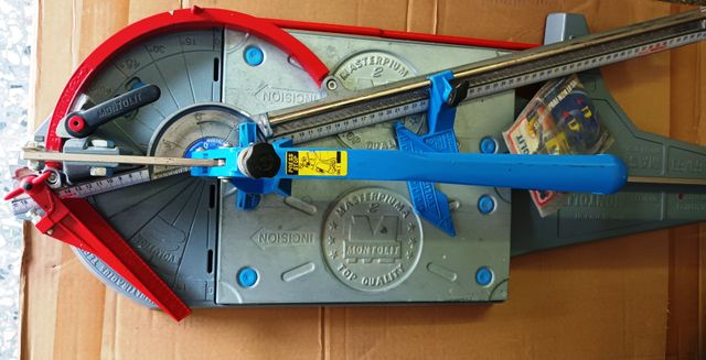 TAGLIAPIASTRELLE MONOLIT MASTERPIUMA 63x63 P2