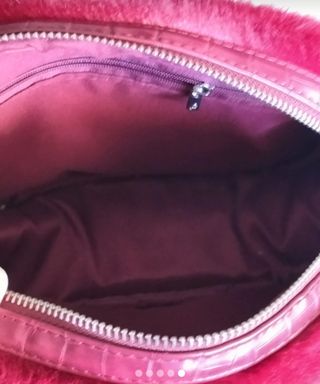 Precioso bolso rojo de pelo