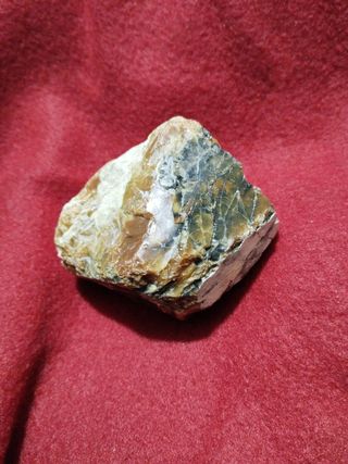 Pietra grezza naturale