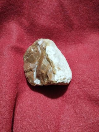 Pietra grezza naturale