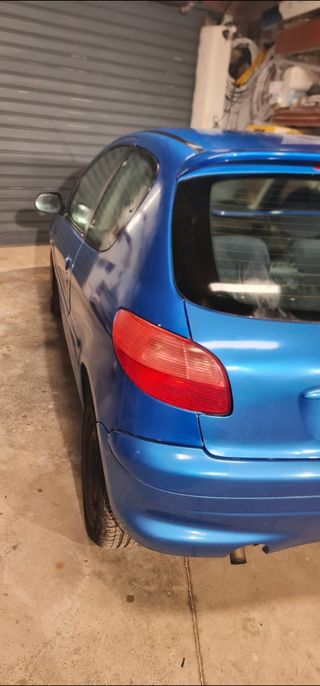 Peugeot 206 2001