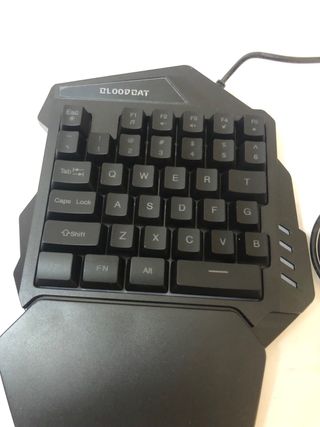 TECLADO MECANICO USB G94 PARA JUEGOS