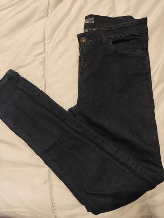 Lote 3 piezas: jersey + vaquero+ monedero Misako