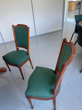 Mesa escriorio clasica estilo ingles.