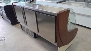 vitrina expositora infrico 2m