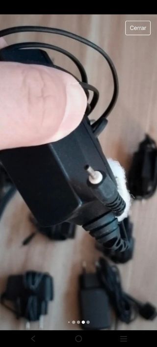 14 cargadores de móviles