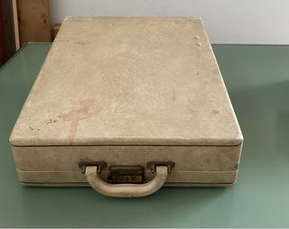 MAQUINAS DE ESCRIBIR ANTIGUAS.