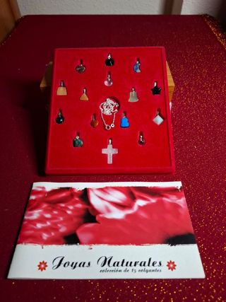 Colgantes de gemas naturales