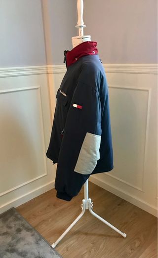 Tommy Hilfiger abrigo chubasquero plumífero azul M