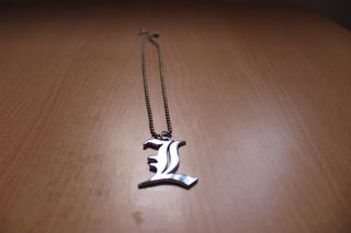 Collar L Death Note