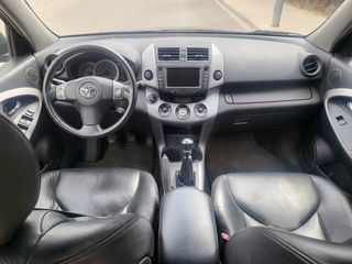 Toyota RAV4 2006