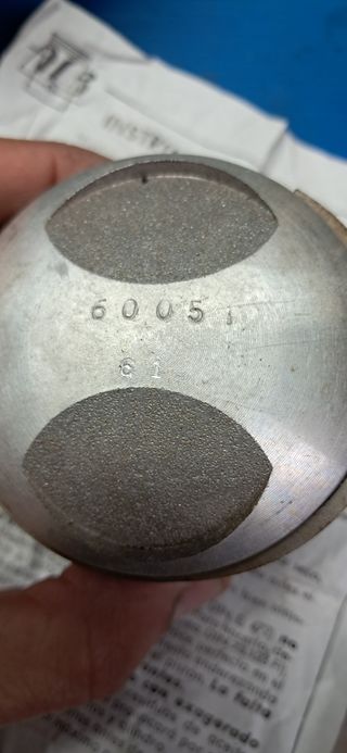 Pistones OSSA 175 4 tiempos