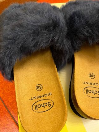 Ciabette scholl con pelo nero/blu