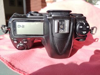 Nikon D300 + objetivos, 21.500 disparos