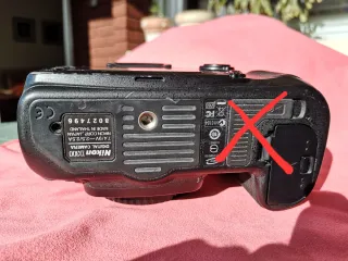 Nikon D300 + objetivos, 21.500 disparos