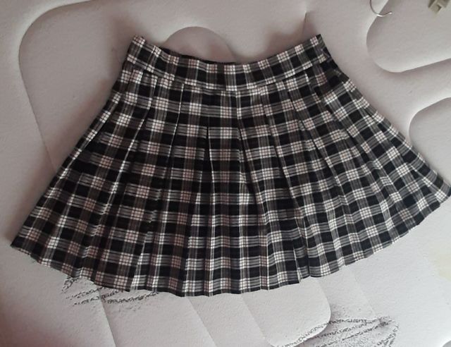 Falda de cuadros L Stradivarius