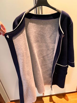 Spolverino blu con bottone