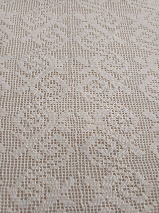 Colcha de ganchillo antigua