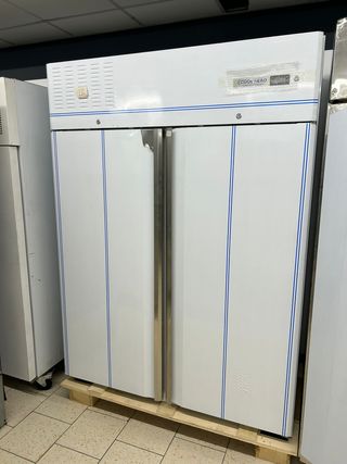 NEVERA DOBLE PUERTA INOX - COOL HEAD