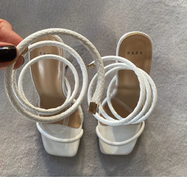 Estiletos blanca de tacon