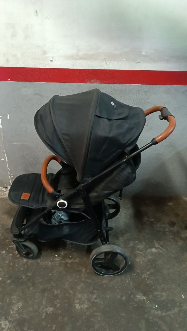 Cochecito Kinderkraft como nuevo 