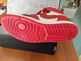 Nike Jordan high method of make rossa