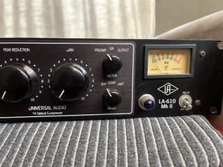 Previo Universal Audio LA-610 MkII canal de G.