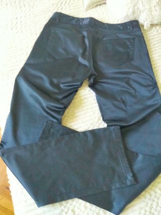 Pantalón raso Zara