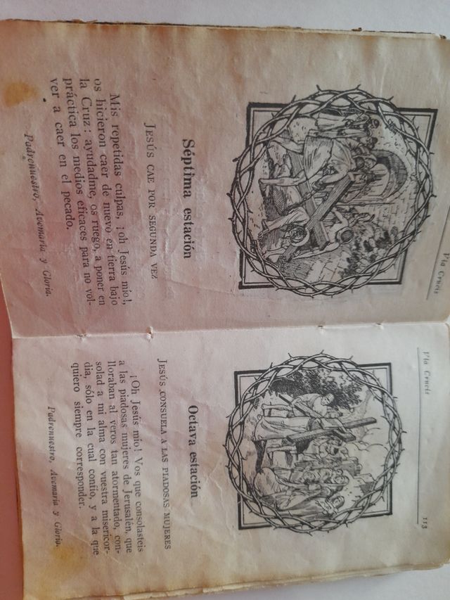 Vecchio messale per ragazze o.