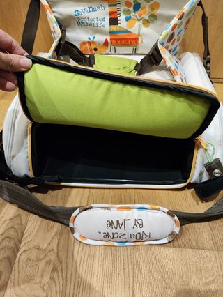 Trona portátil marca Jane 