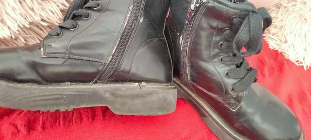 "Rebajado"Botas niña Mustang 33