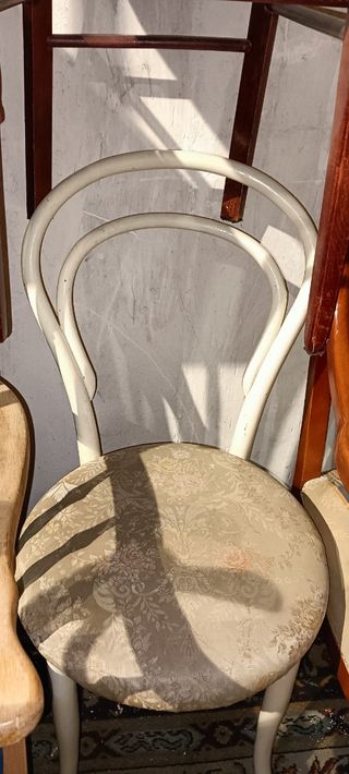 Sillas y butacas de muchos tipos