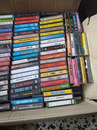 Lote cassettes grabados y originales