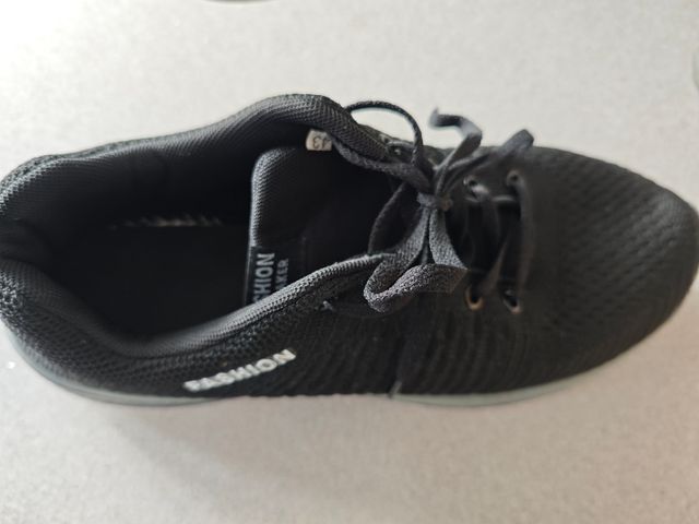 ZAPATILLAS DEPORTIVAS 