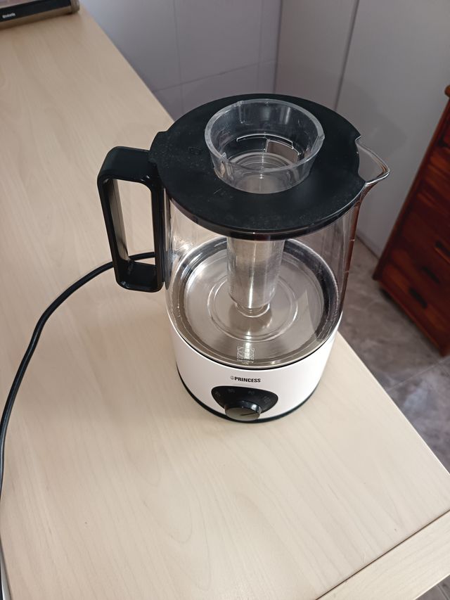 Hervidor de agua e infusiones Princess 1700W