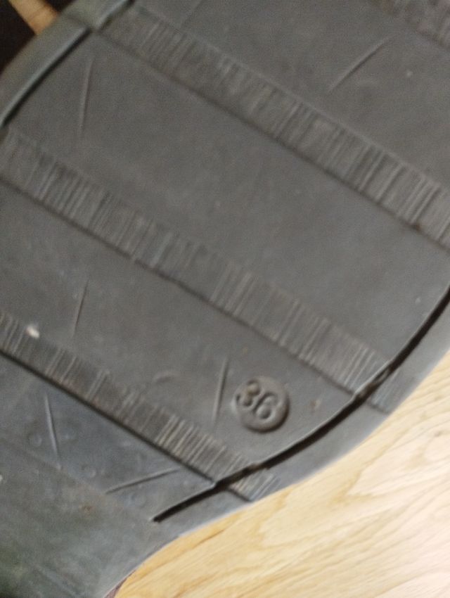 Botas marrón piel 36