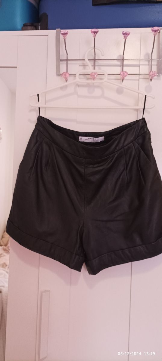 Pantalones cortos piel