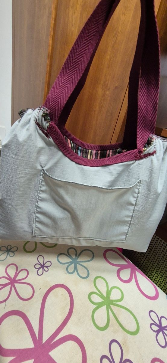 Bolso de motivos étnicos