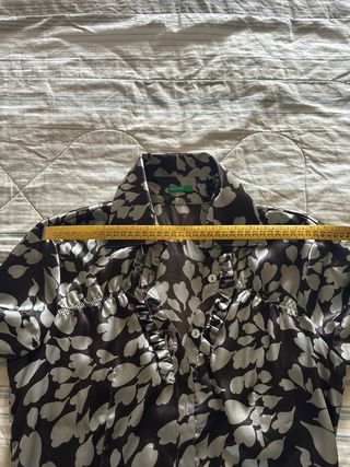 Camicia marrone cin stamoe grigie Benetton