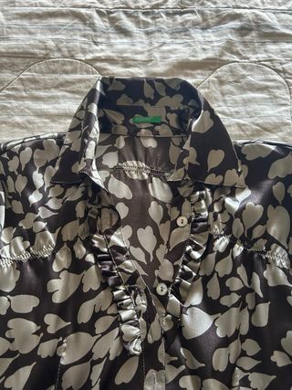 Camicia marrone cin stamoe grigie Benetton