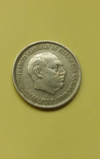 Vendo Moneda Franco 5 pesetas 1957.UNICA.Rarisimo.