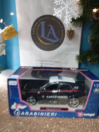 Modellino auto Stelvio Carabinieri 1:24