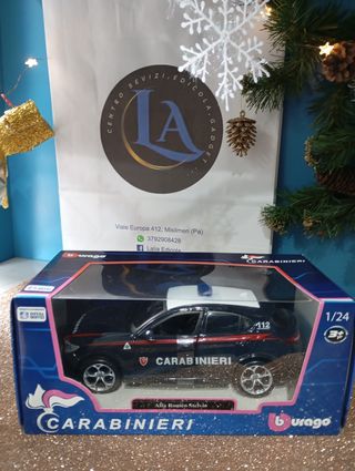 Modellino auto Stelvio Carabinieri 1:24