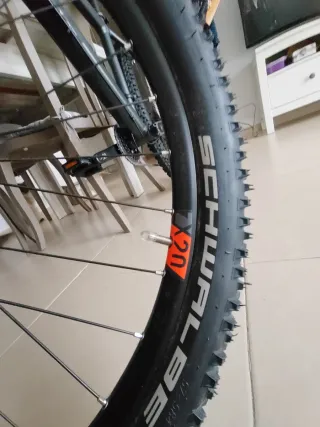 Bicicleta de montaña CUBE ACID "Nueva"